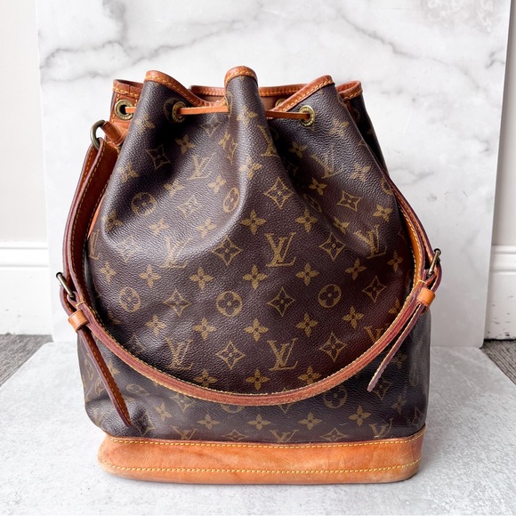 Louis Vuitton • LV Monogram Noe Shoulder Bag Malletier - Picture 10 of 15